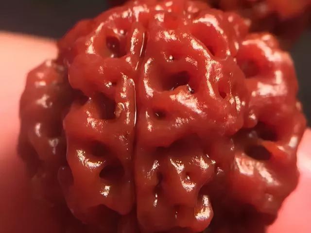 qq名片赞0.1元十万(QQ秀华丽升级,这是要干票大的?)-趣盘玩 qq名片赞0.1元十万(QQ秀华丽升级,这是要干票大的?)-趣盘玩