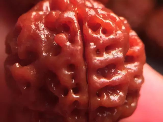 qq名片赞0.1元十万(QQ秀华丽升级,这是要干票大的?)-趣盘玩 qq名片赞0.1元十万(QQ秀华丽升级,这是要干票大的?)-趣盘玩